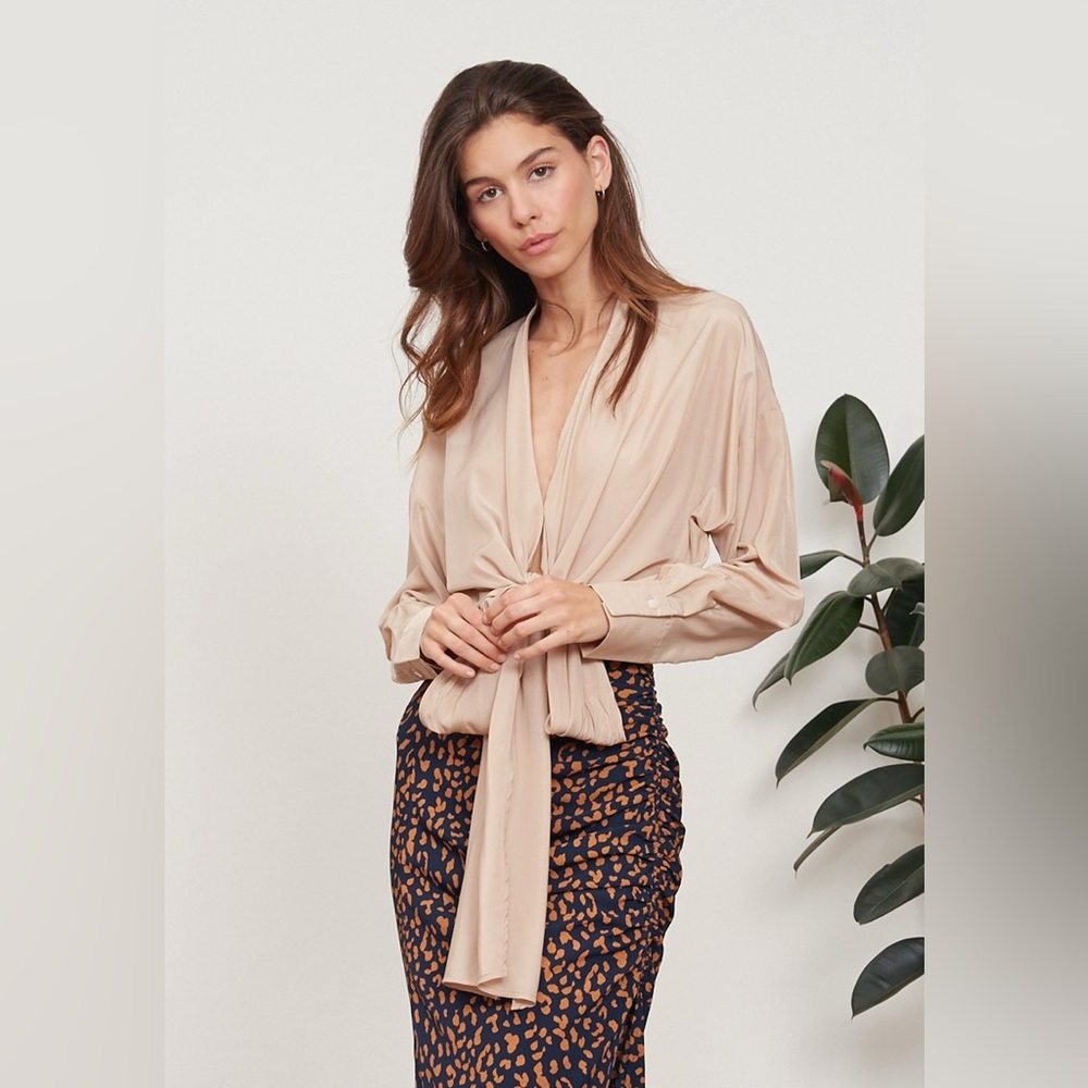 Lucy Paris Tie-Front Blouse - Picture 6 of 10